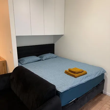 Apartment New Cozy In A Gated Complex In Wola