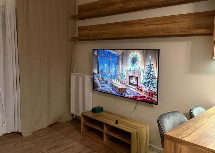 New Cozy In A Gated Complex In Wola Apartmán Varšava